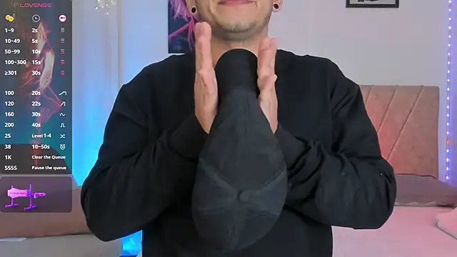 jhosepMoreno online show from October 2025 02:05:02 PM