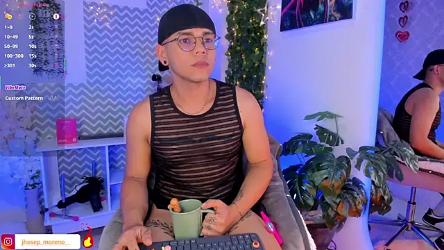 jhosepMoreno online show from May 2026 11:59:01 AM
