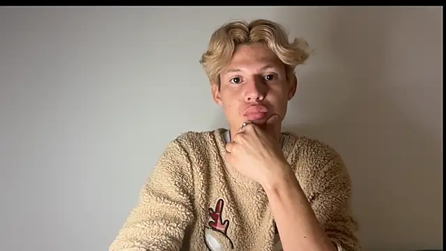 pbyariel- online show from October 2025 09:34:02 PM