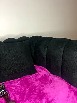 DOLLY501 online show from October 2025 05:14:02 PM