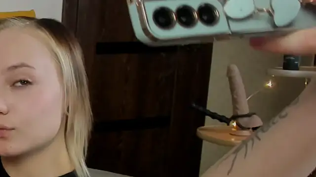 SammySccott online show from November 2025 09:51:02 AM