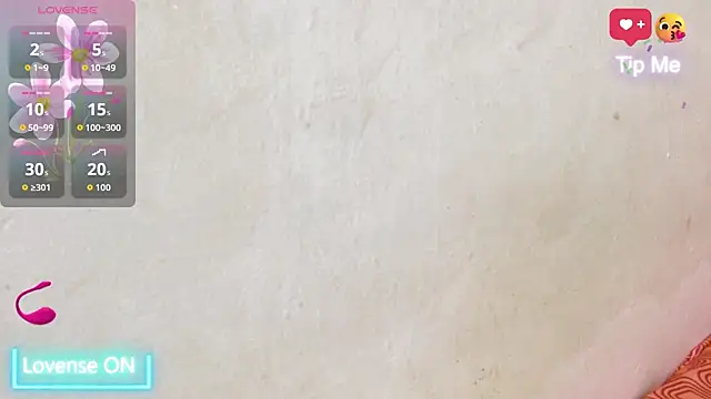 Snapshot of naomi_powel chatting on October 2025 03:09:01 PM naomi powel online show from October 2025 03:09:01 PM