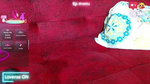 Snapshot of naomi_powel chatting on December 2025 02:55:01 PM naomi powel online show from December 2025 02:55:01 PM