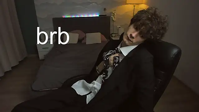 Edvard Blare online show from October 2025 03:45:01 PM