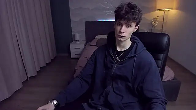 Edvard Blare online show from October 2025 03:46:01 PM