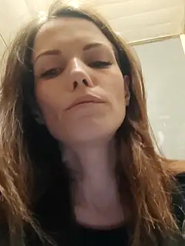 Angie meow online show from June 2026 07:44:01 AM