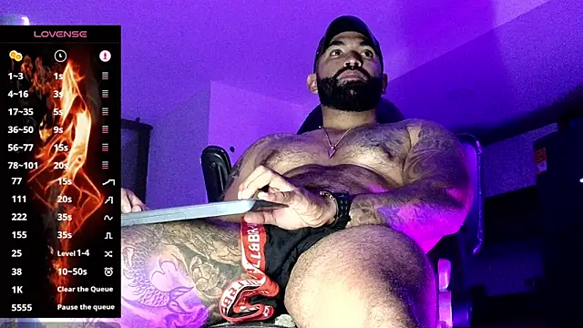 Snapshot of Max-prada chatting on March 2026 07:15:01 AM Max-prada online show from March 2026 07:15:01 AM