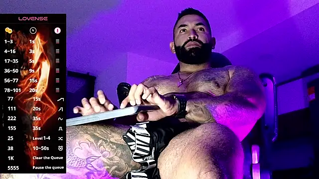 Snapshot of Max-prada chatting on March 2026 01:23:02 AM Max-prada online show from March 2026 01:23:02 AM