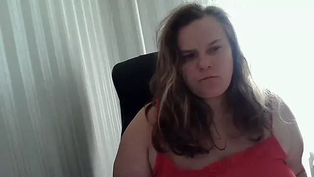 HollyXEva online show from September 2025 07:08:01 AM