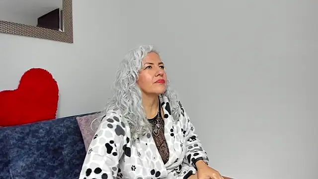 marilyn70 online show from February 2026 10:24:01 PM