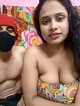 Seducing couple online show from October 2025 07:16:01 AM