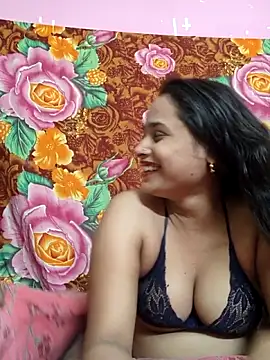 Snapshot of Seducing_couple chatting on March 2026 10:33:02 AM Seducing couple online show from March 2026 10:33:02 AM