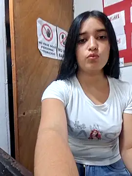 Snapshot of Nathaly78Rober chatting on September 2025 05:29:02 PM Nathaly78Rober online show from September 2025 05:29:02 PM