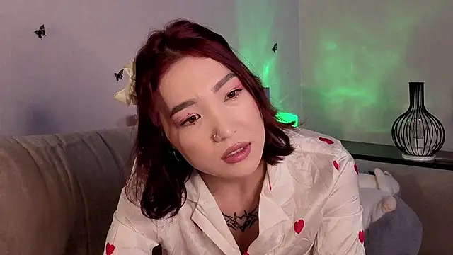 OdetteBiddy online show from March 2026 08:04:01 PM