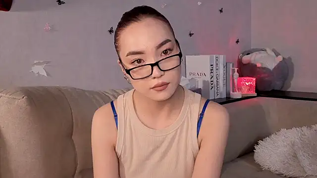 OdetteBiddy online show from March 2026 08:12:02 PM