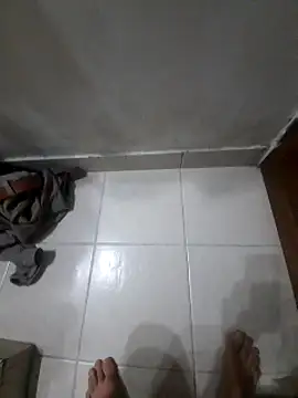 Snapshot of mydickinyourass2025 chatting on September 2025 12:32:01 AM mydickinyourass2025 online show from September 2025 12:32:01 AM