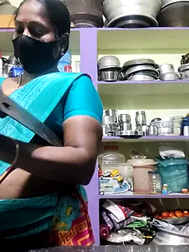 Snapshot of papukurty chatting on September 2025 12:58:02 AM papukurty online show from September 2025 12:58:02 AM