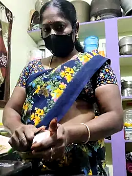 Snapshot of papukurty chatting on October 2025 02:29:02 PM papukurty online show from October 2025 02:29:02 PM