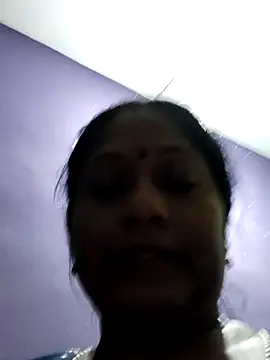 Snapshot of papukurty chatting on April 2026 07:58:01 PM papukurty online show from April 2026 07:58:01 PM