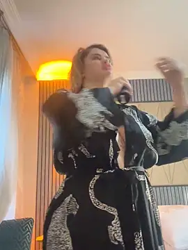 aydabella7777 online show from November 2025 12:55:01 PM