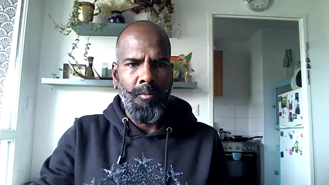 frenchblackc31 online show from September 2025 07:41:01 AM