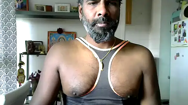 frenchblackc31 online show from April 2026 11:52:02 AM