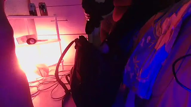 Snapshot of SatiroyNinfa chatting on February 2026 11:03:01 PM SatiroyNinfa online show from February 2026 11:03:01 PM