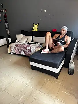 1Richrichard1 online show from June 2026 12:22:01 PM