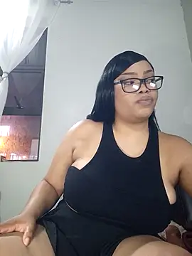 MadamPinky online show from November 2025 06:08:01 PM