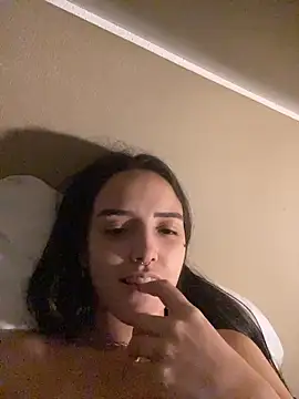 Casal Wedd online show from November 2025 10:36:02 PM