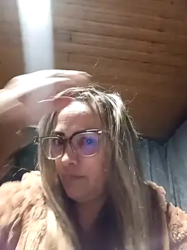 Snapshot of dirty_lady17 chatting on March 2026 01:32:02 AM dirty lady17 online show from March 2026 01:32:02 AM