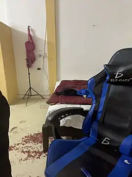 siilvestremx online show from November 2025 01:15:01 AM