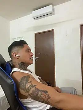 siilvestremx online show from November 2025 06:52:01 AM