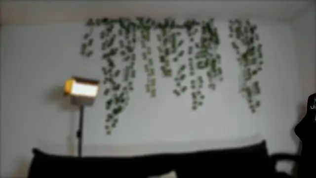 Snapshot of sara_doll77 chatting on April 2026 06:05:02 PM sara doll77 online show from April 2026 06:05:02 PM