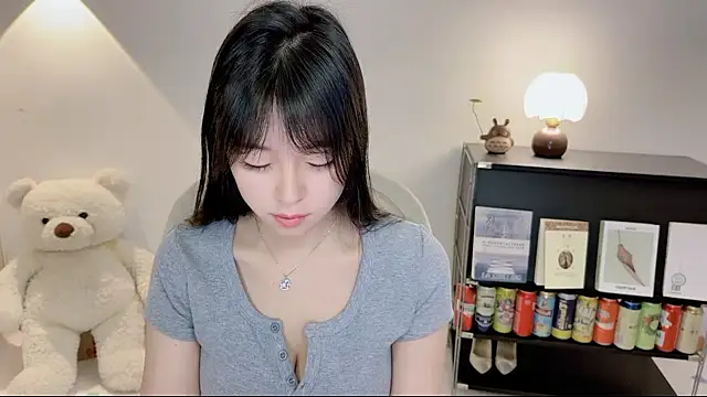 Onechestnut online show from June 2026 03:59:02 AM