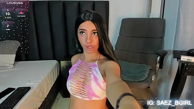 Snapshot of BarbieGirl_xx chatting on October 2025 05:28:01 AM BarbieGirl xx online show from October 2025 05:28:01 AM