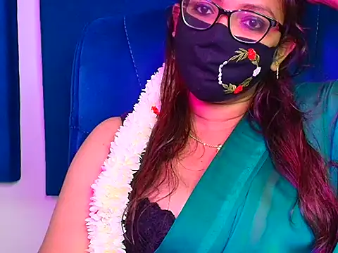 Snapshot of Anjalistar chatting on April 2026 01:53:01 AM Anjalistar online show from April 2026 01:53:01 AM