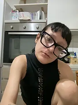 severingratty online show from September 2025 07:05:01 PM