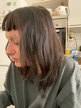 severingratty online show from October 2025 02:58:02 PM