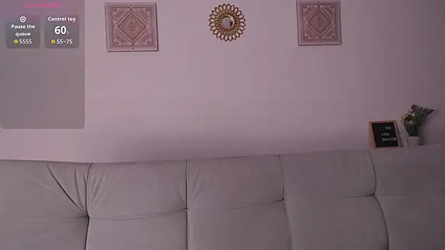 Samanta Monroe online show from October 2025 05:02:02 PM