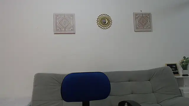 Samanta Monroe online show from October 2025 04:07:01 PM