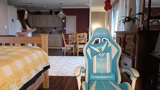 Blueeyedzaya  online show from October 2025 01:20:01 PM