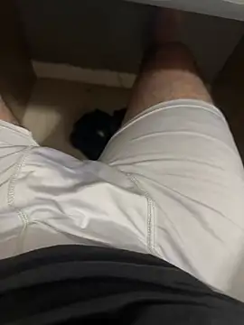 Snapshot of Brinquedo-da-zoe chatting on April 2026 05:30:01 AM Brinquedo-da-zoe online show from April 2026 05:30:01 AM