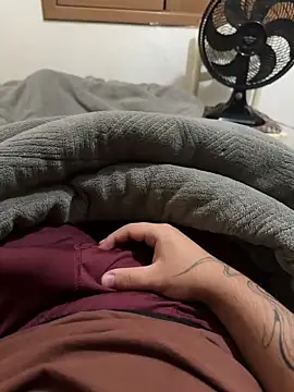 Snapshot of Brinquedo-da-zoe chatting on April 2026 06:47:02 AM Brinquedo-da-zoe online show from April 2026 06:47:02 AM