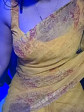 Anuforyou19 online show from October 2025 05:03:02 PM