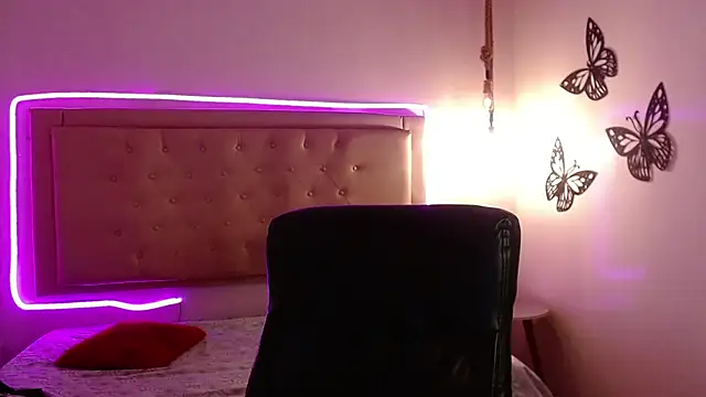 tulunaroja online show from October 2025 08:31:01 PM