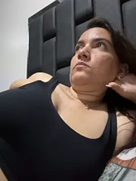 Snapshot of sweetdulcexxx chatting on March 2026 11:09:02 PM sweetdulcexxx online show from March 2026 11:09:02 PM