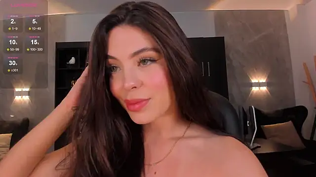 Snapshot of MeganScott chatting on December 2024 08:20:02 PM MeganScott online show from December 2024 08:20:02 PM