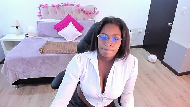 Snapshot of ebony_fantasy2 chatting on October 2025 12:09:01 PM ebony fantasy2 online show from October 2025 12:09:01 PM