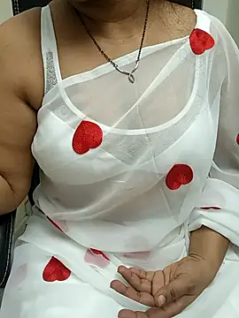 Snapshot of Anushka134 chatting on October 2025 06:28:01 PM Anushka134 online show from October 2025 06:28:01 PM